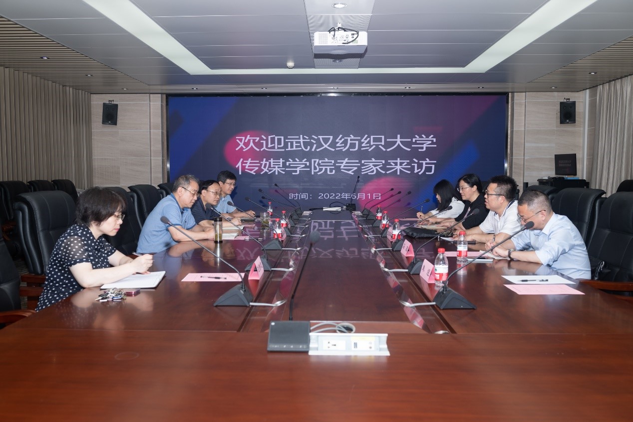 问鼎娱乐