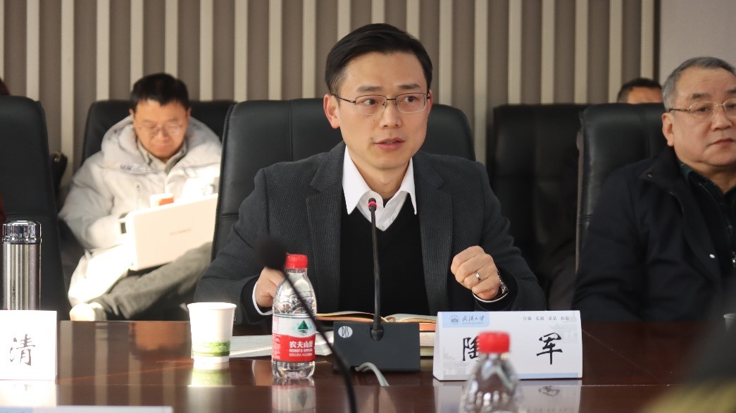 问鼎娱乐