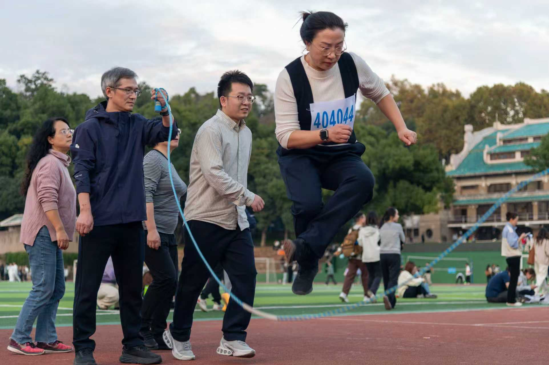 问鼎娱乐